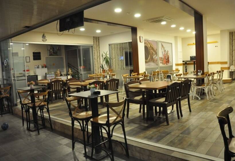 酒店 Neoss Boutique