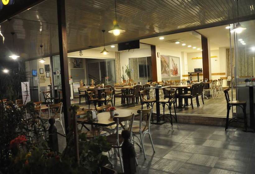 酒店 Neoss Boutique