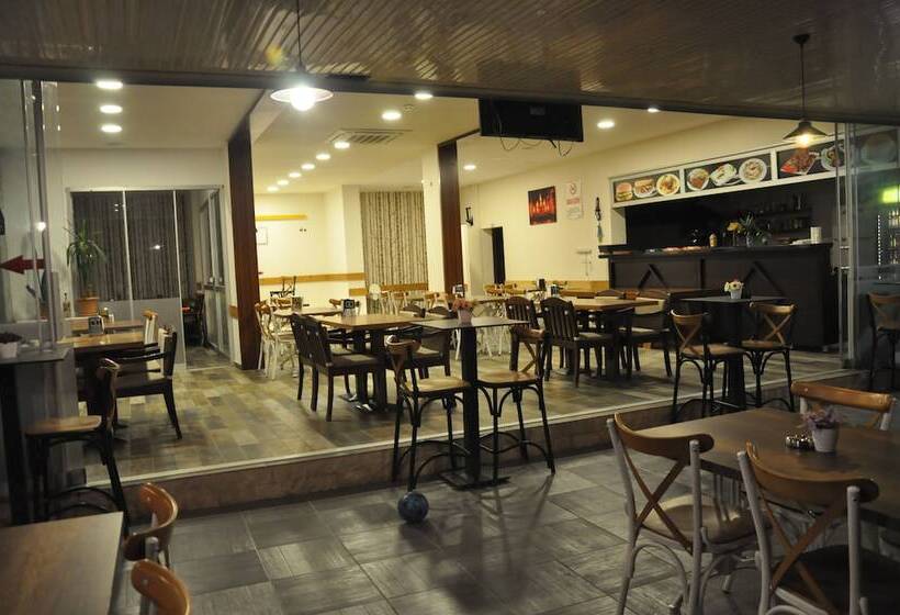 酒店 Neoss Boutique