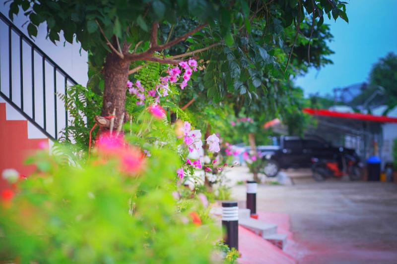 Отель Pantip Boutique