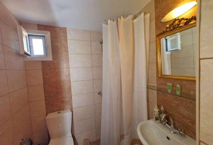 فندق Pension Moschoula