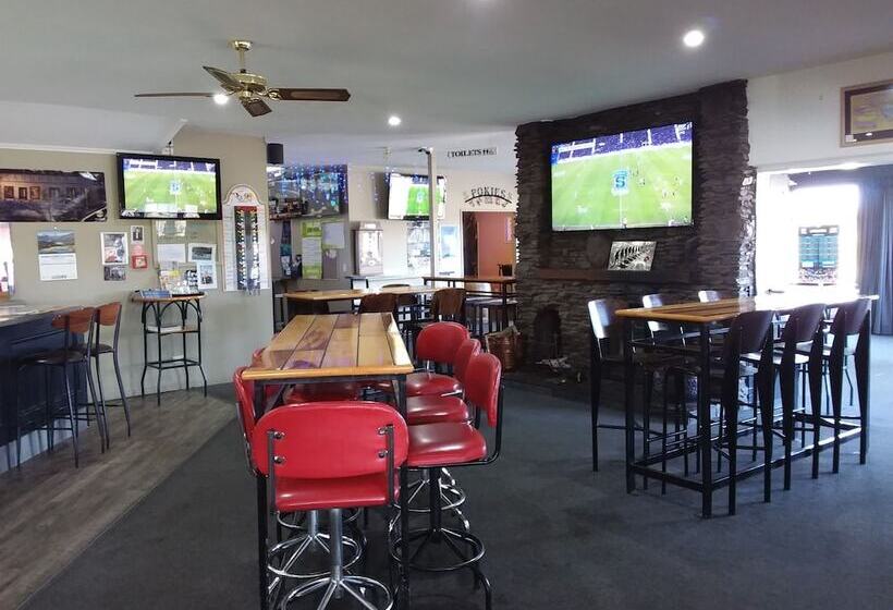 فندق Pine Lake View Lodge