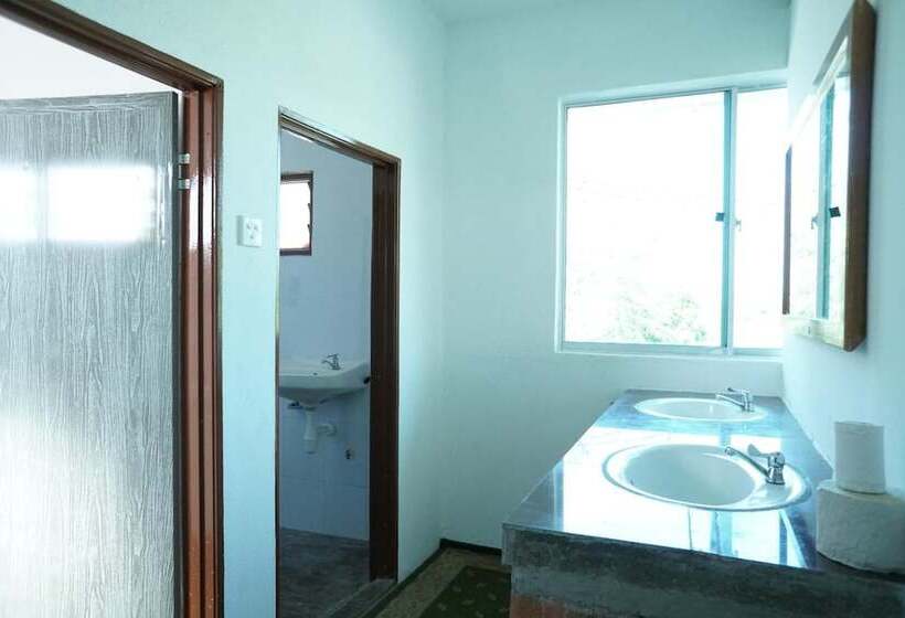 호텔 Pondok Muara Chalet