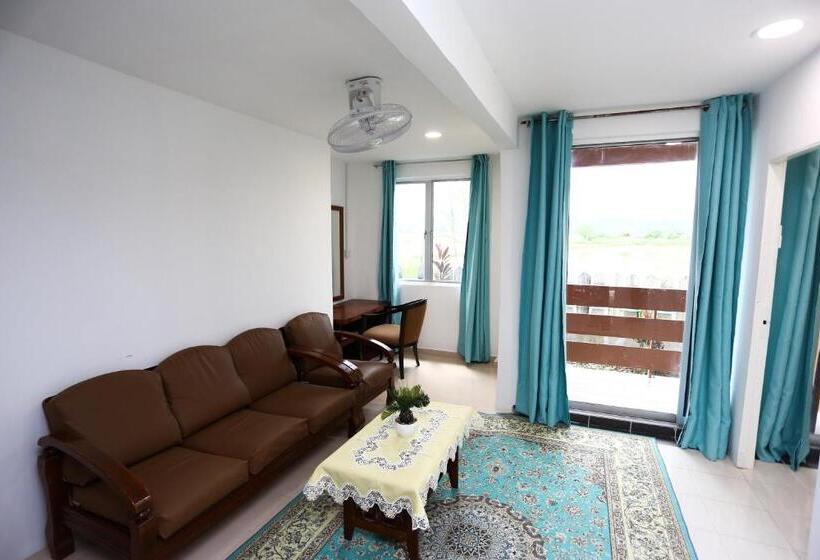 호텔 Pondok Muara Chalet