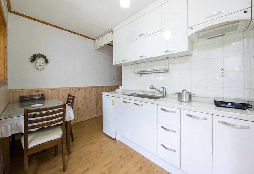 בית מלון כפרי Pyeongchang Secret Garden Pension