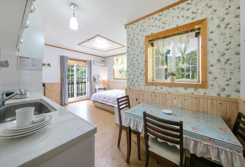 בית מלון כפרי Pyeongchang Secret Garden Pension