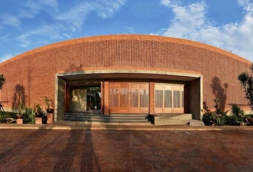 Отель Sansuntree