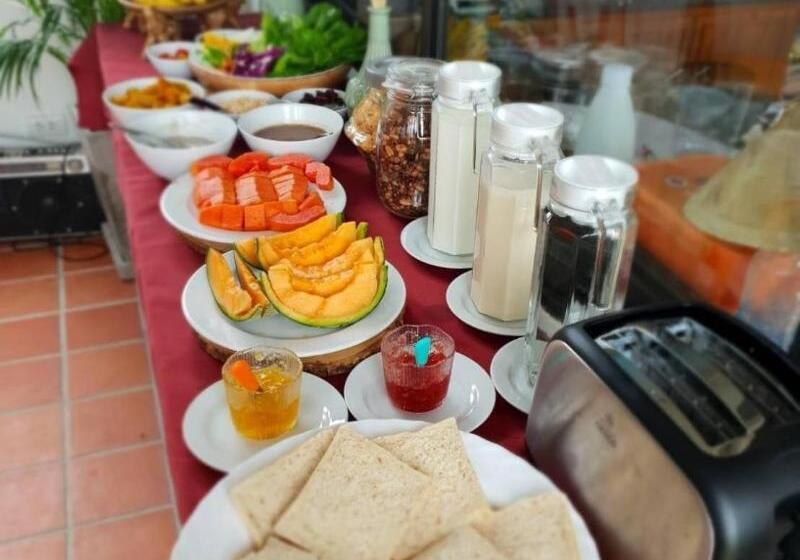 Отель Sansuntree