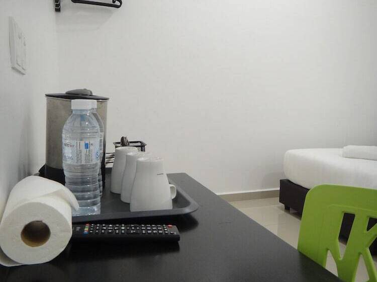 فندق Seri Geliga