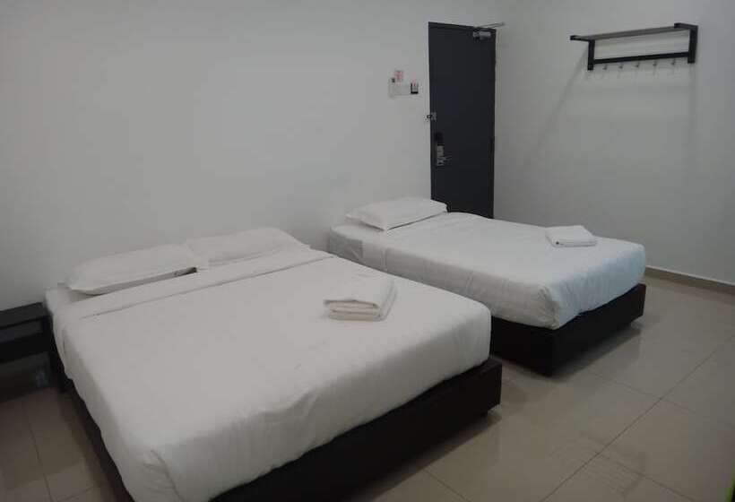 فندق Seri Geliga