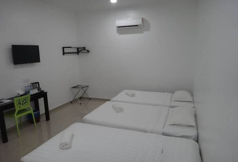 فندق Seri Geliga