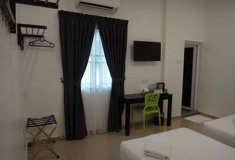 فندق Seri Geliga