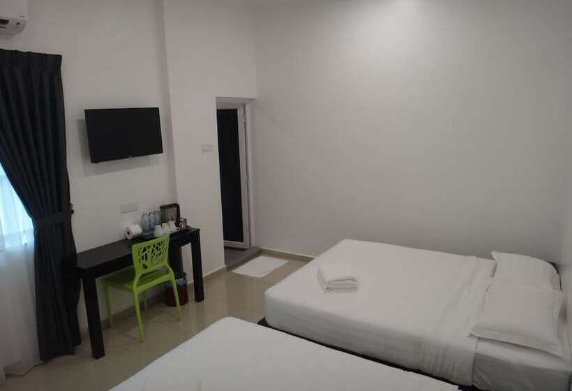 فندق Seri Geliga