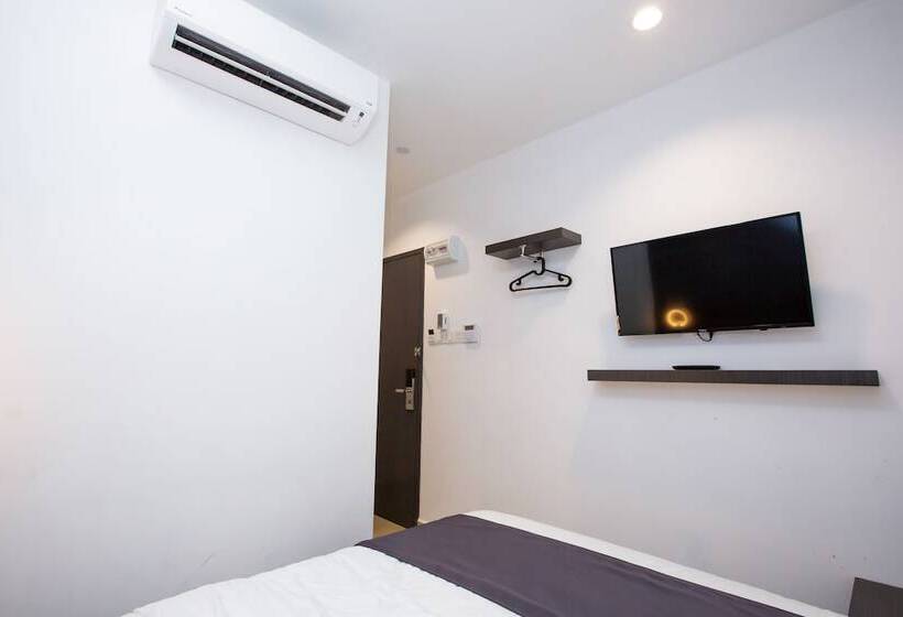 فندق Signature 1