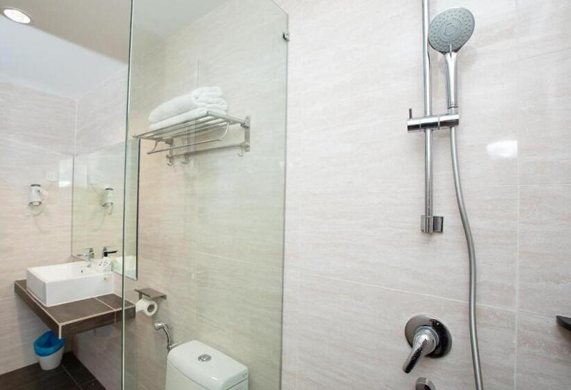 فندق Signature 1