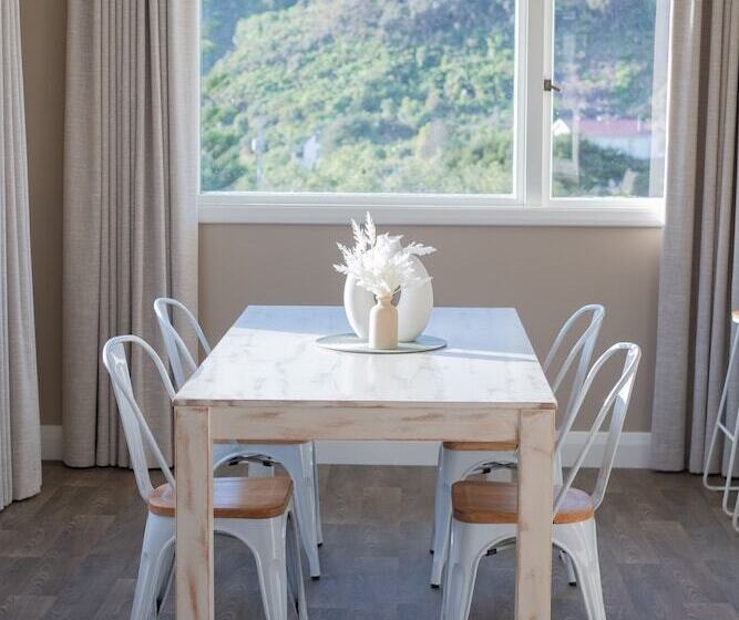 فندق Silverstream Retreat