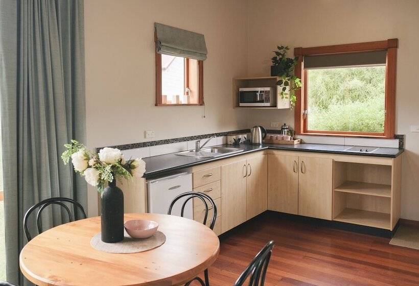 فندق Silverstream Retreat