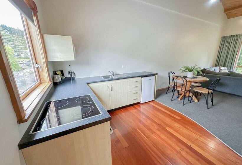 فندق Silverstream Retreat