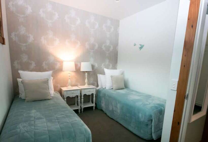 فندق Silverstream Retreat