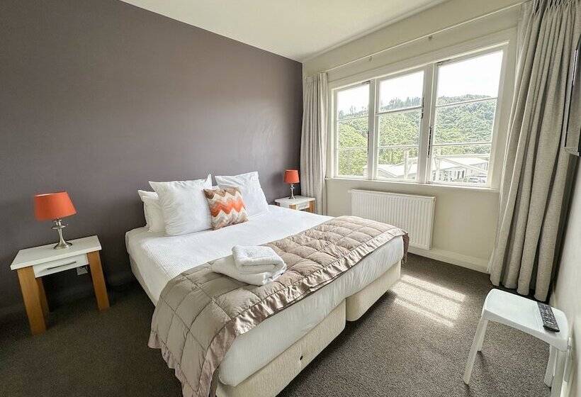 فندق Silverstream Retreat