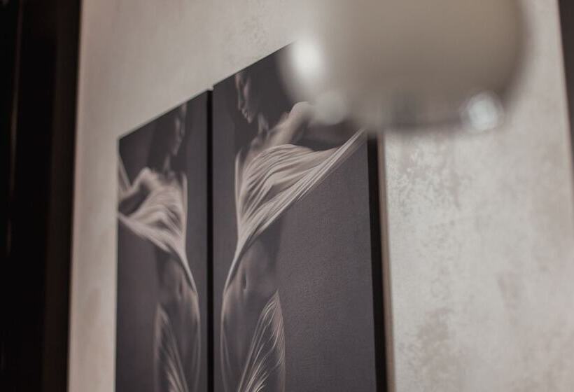 هتل Sun City Arcadia Apartments