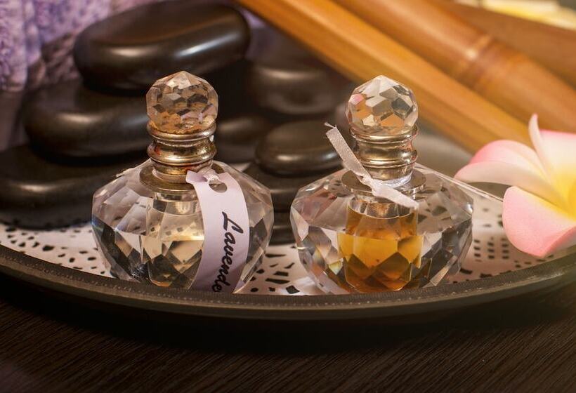 هتل Sun City Arcadia Apartments