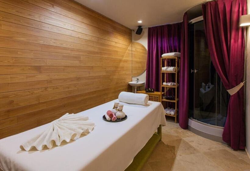 هتل Sun City Arcadia Apartments