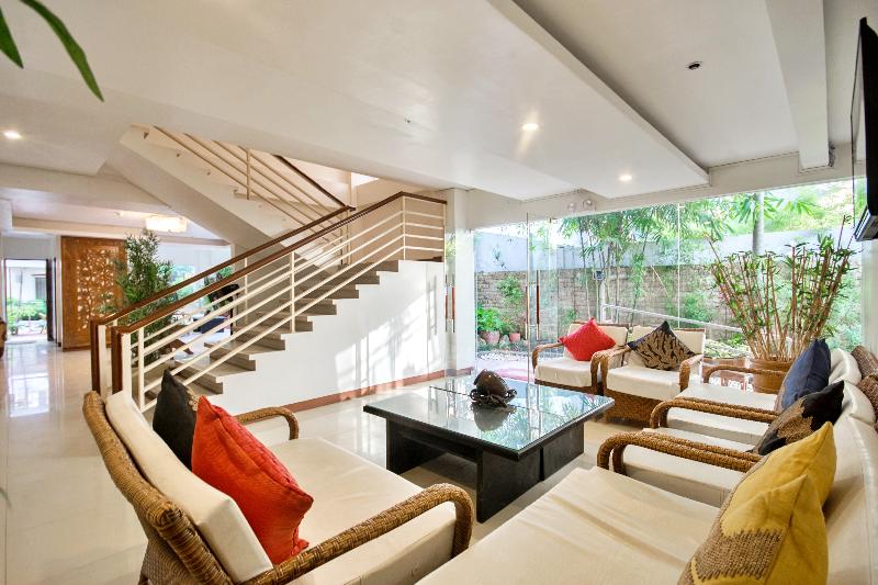 בית מלון כפרי Sur Beach Resort Boracay