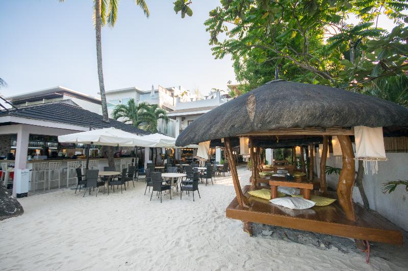 בית מלון כפרי Sur Beach Resort Boracay