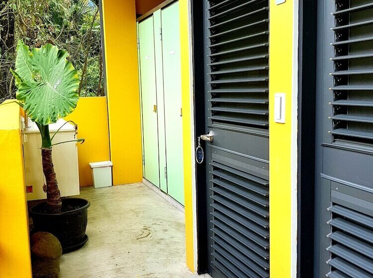 هتل Tabakai Bed And Breakfast