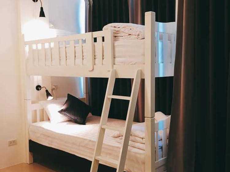 酒店 Take A Break At Naiyang Beach Hostel