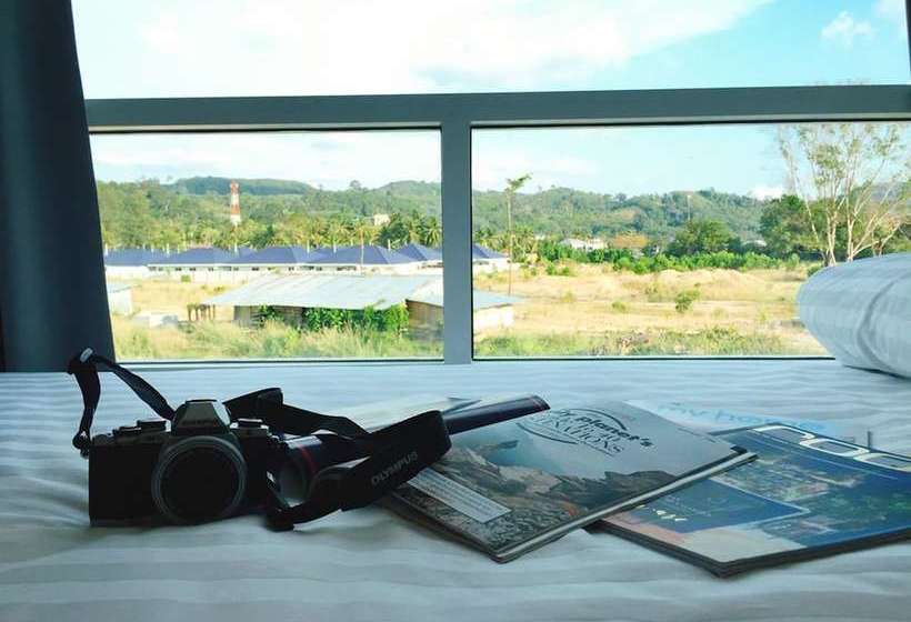 酒店 Take A Break At Naiyang Beach Hostel