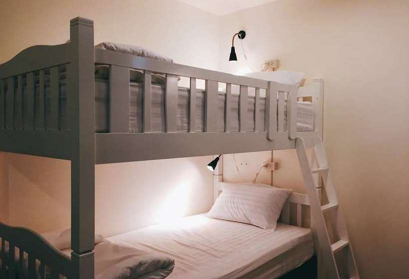 酒店 Take A Break At Naiyang Beach Hostel