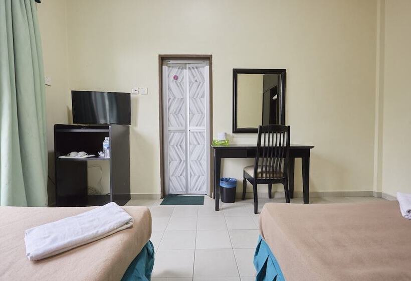 فندق Terengganu Equestrian Resort