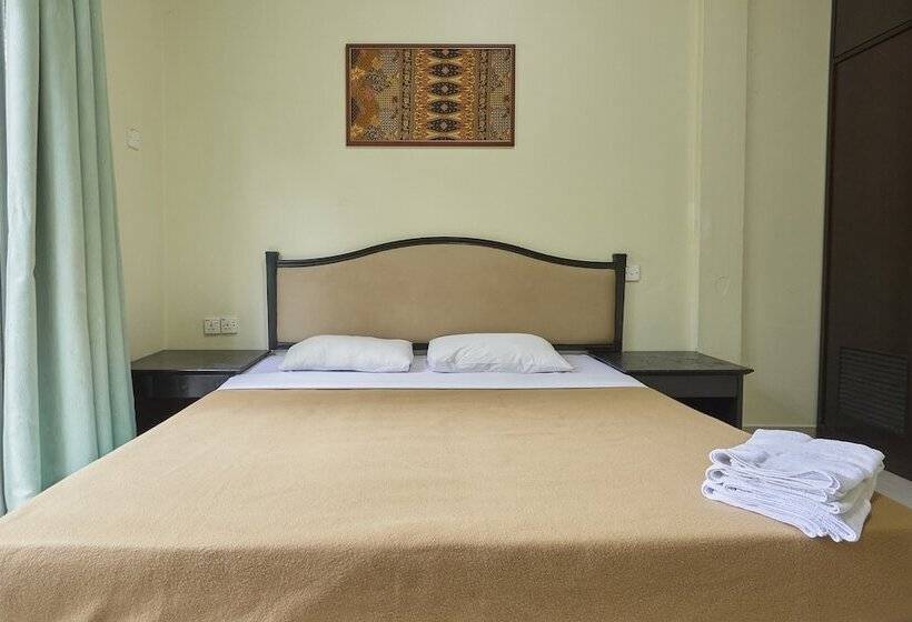 فندق Terengganu Equestrian Resort