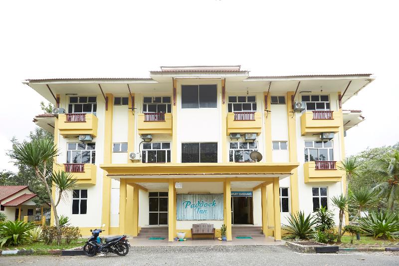 فندق Terengganu Equestrian Resort