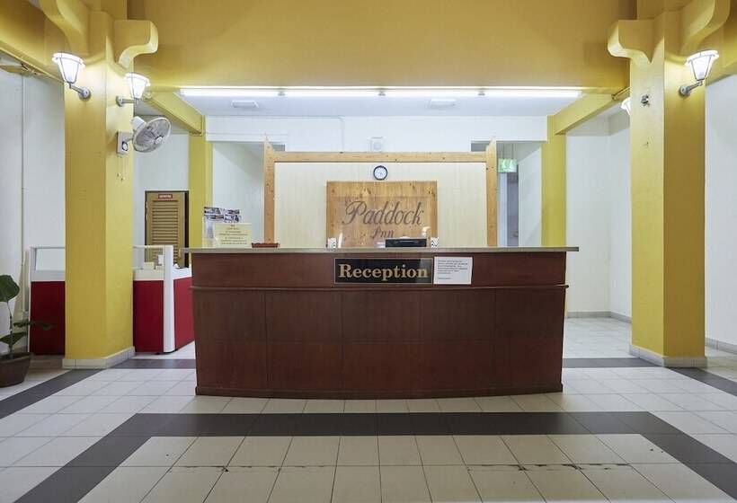 فندق Terengganu Equestrian Resort