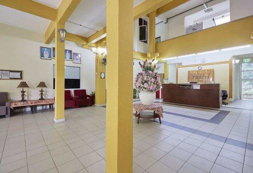 فندق Terengganu Equestrian Resort