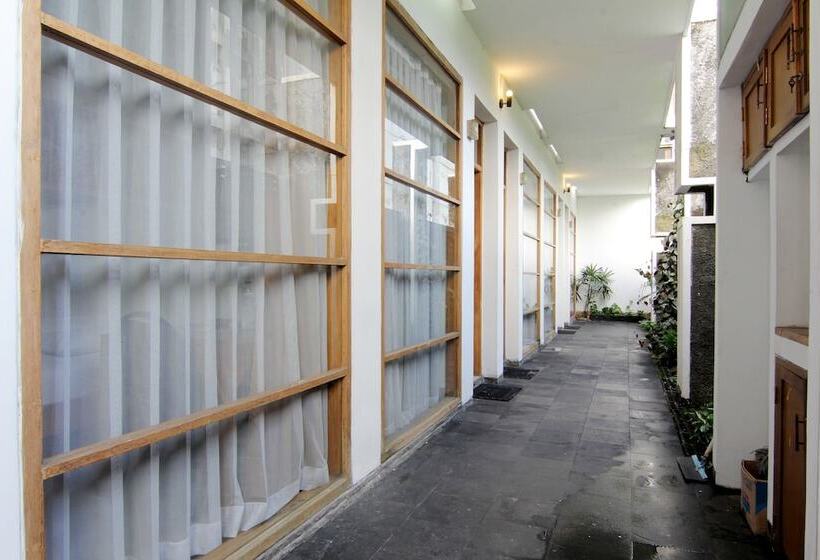 בית מלון כפרי The Nest