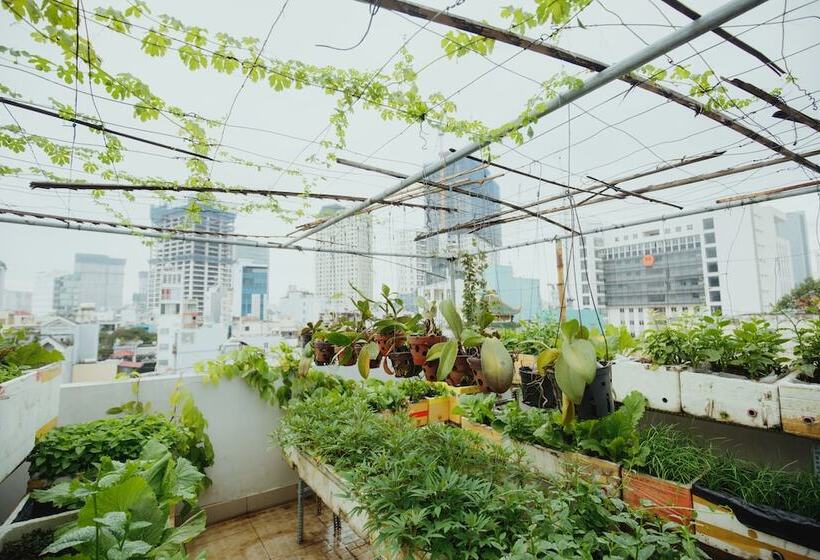 هتل Urban House Saigon 2