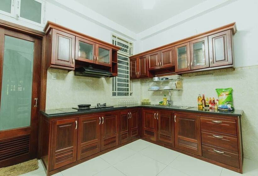 هتل Urban House Saigon 2