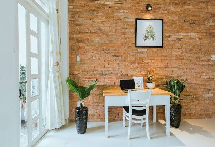 هتل Urban House Saigon 2