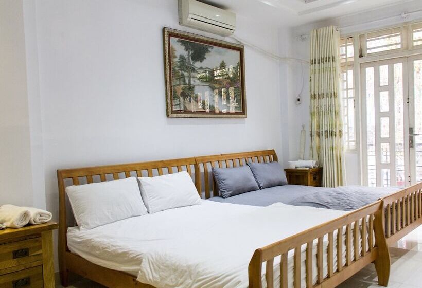 هتل Urban House Saigon 2