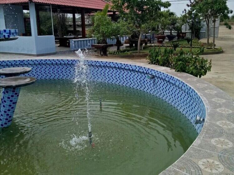 هتل Ven Song Riverside