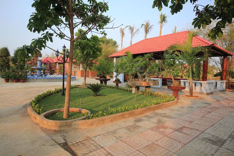 هتل Ven Song Riverside