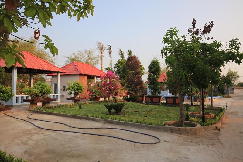 هتل Ven Song Riverside