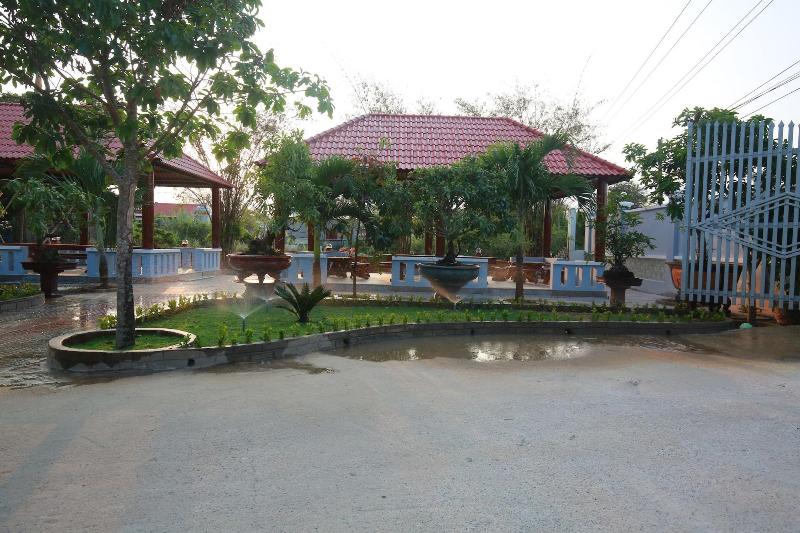 هتل Ven Song Riverside