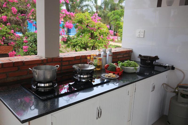 هتل Ven Song Riverside