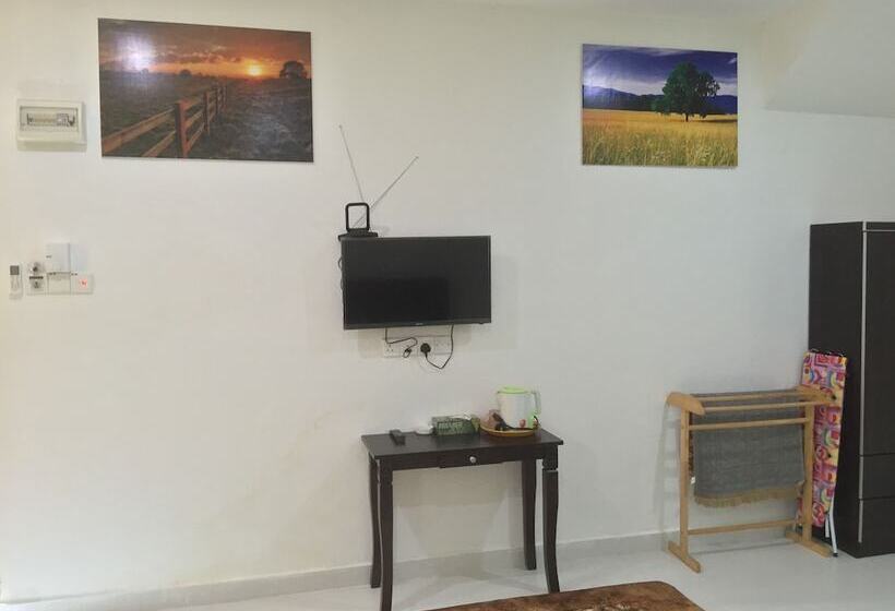 בית מלון כפרי Wave Langkawi Inn