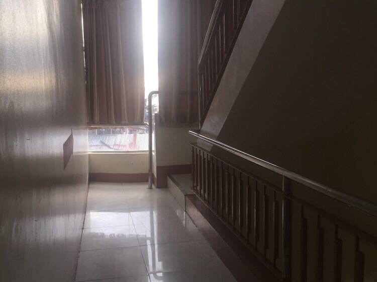 Jeamco Royal Hotel   Baybay